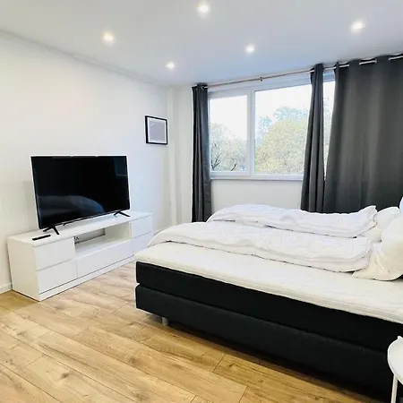 71 Qm - 3 Bedroom - Apartment Düsseldorf