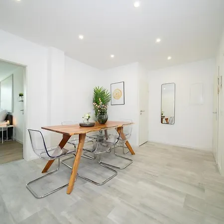 71 Qm - 3 Bedroom - Apartment Düsseldorf