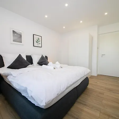 71 Qm - 3 Bedroom - * Düsseldorf